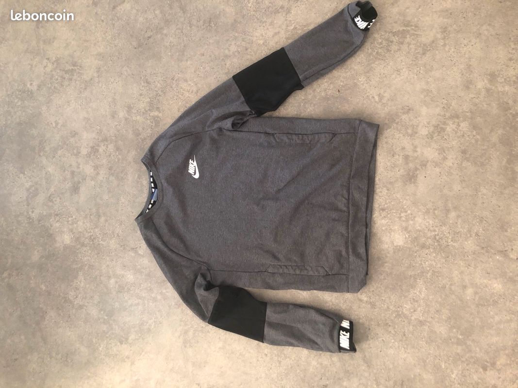 Pull nike (image 1)