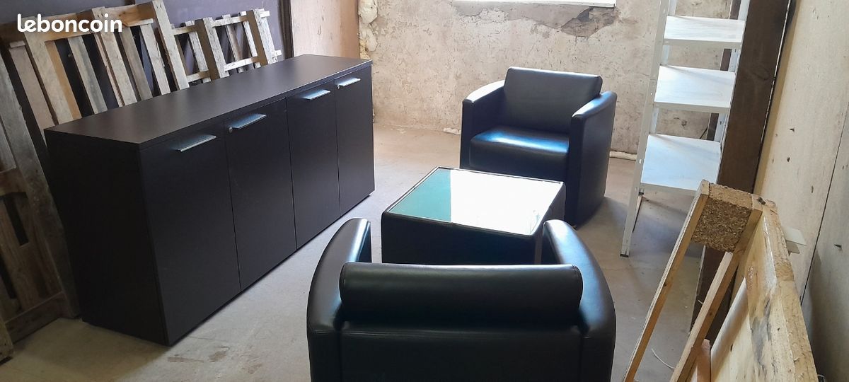 Commode 4 portes a clef (image 1)
