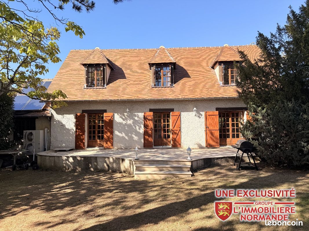 Maison 6 pièces 122 m² · à Clef Vallée d'Eure · 122 m² · 263 000 €