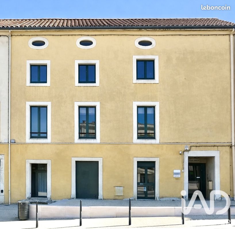 Immeuble 176 m² · à Bourg-Saint-Andéol · 176 m² · 175 000 €