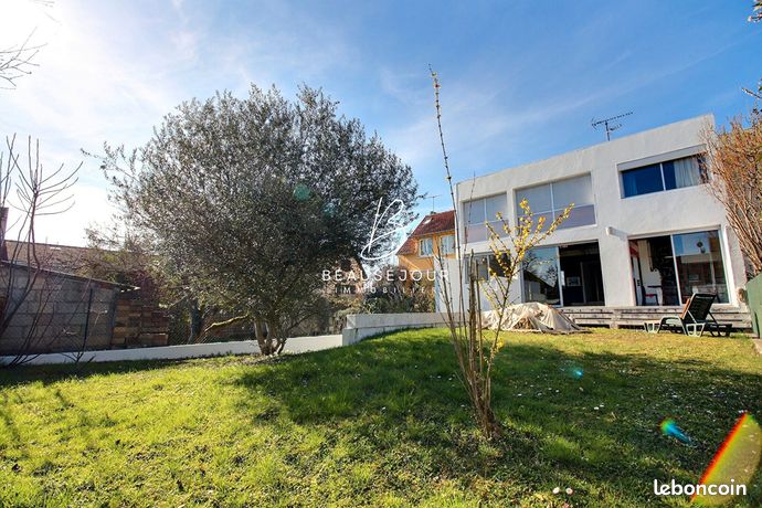 Maison 6 pièces 135 m²