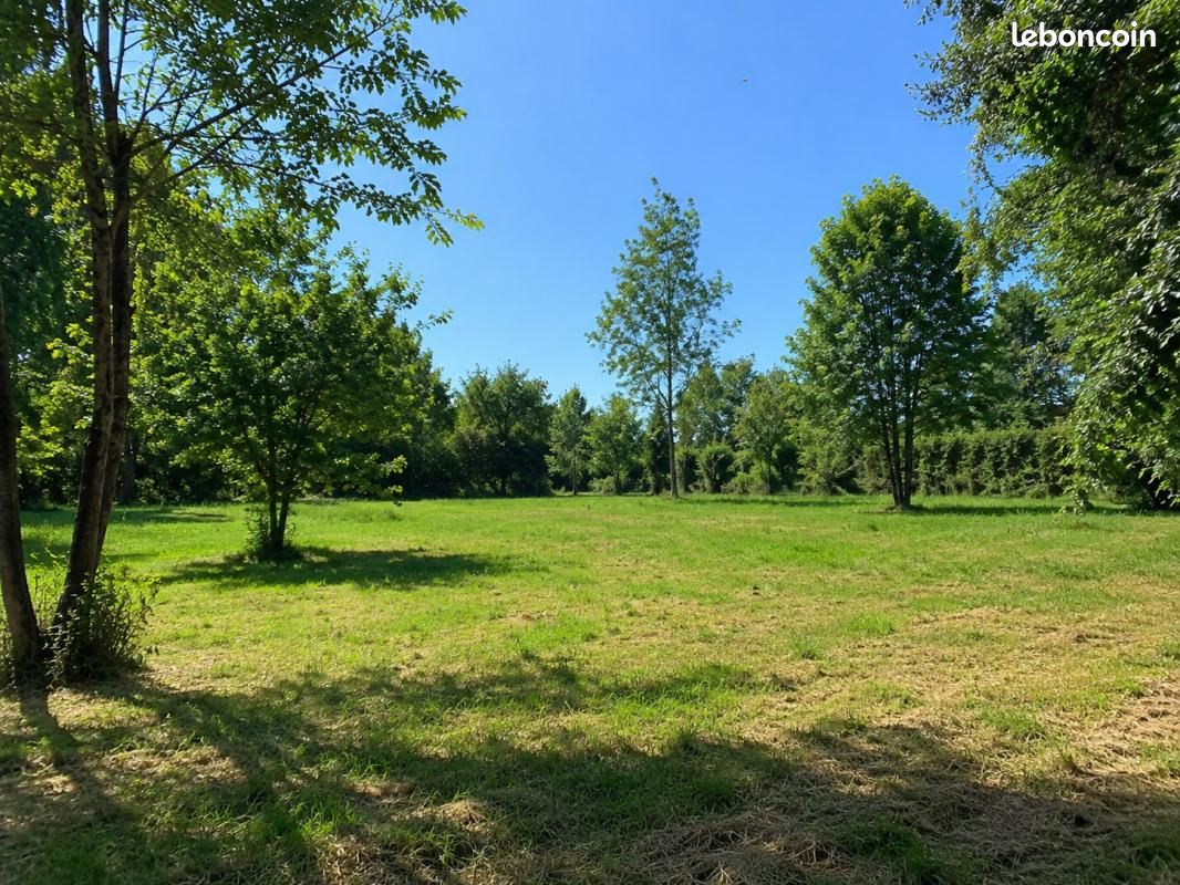 Terrain 310 m² Saint Rogatien · à Saint-Rogatien · 151 900 €