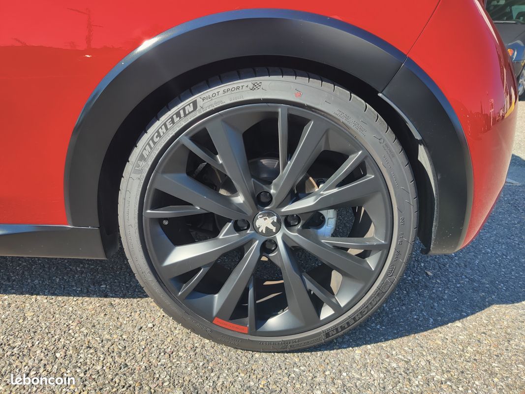 PEUGEOT 208 GTi 1.6 30Th Numérotée 898 (image 19)