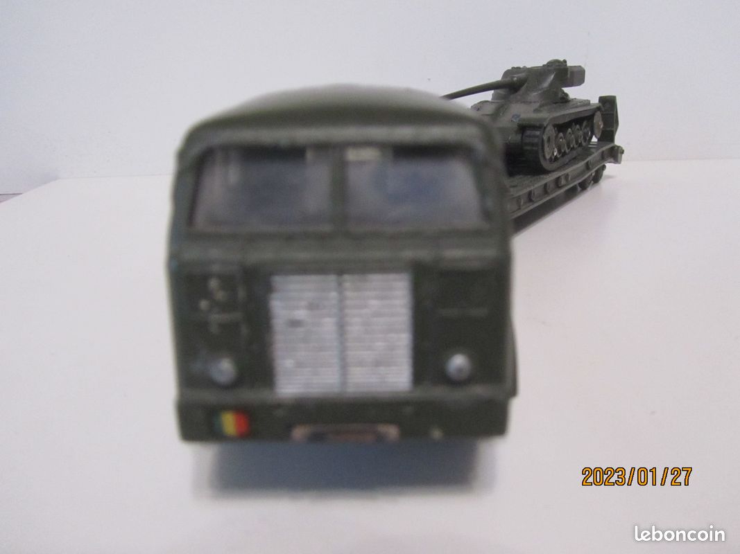 Dinky Toys 1:43 - Model militair voertuig - ref 890 Berliet T6 avec