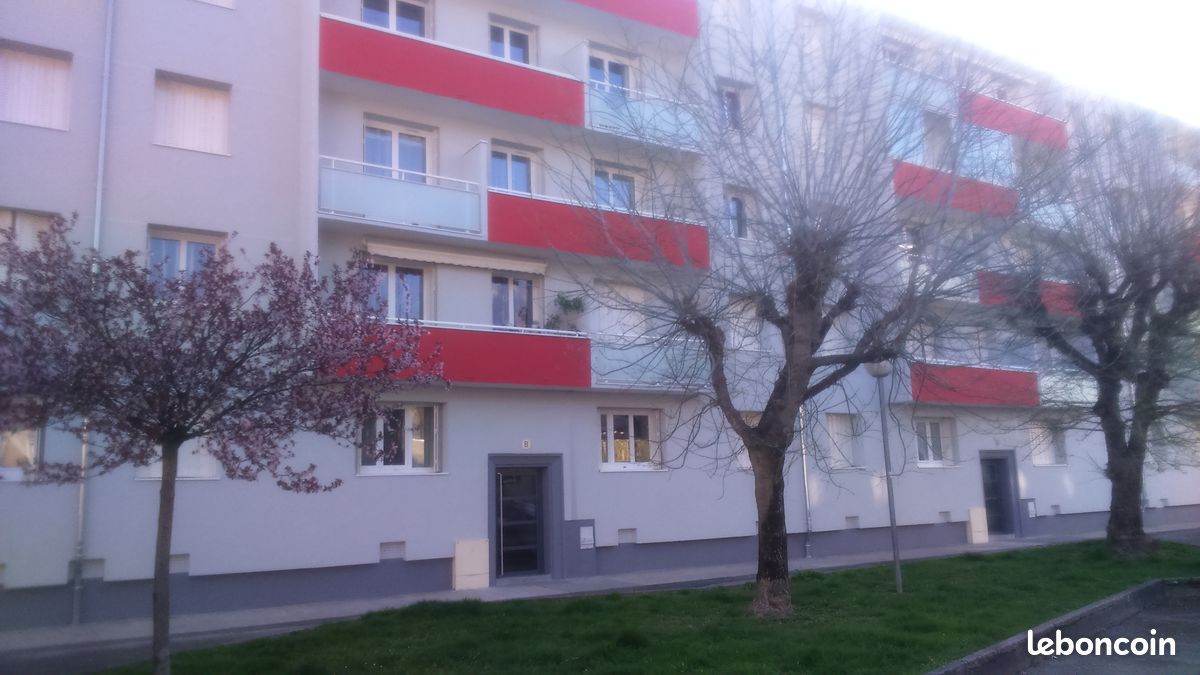 Appartement 3 pièces 52 m² · à Fontaine · 52 m² · 640 €
