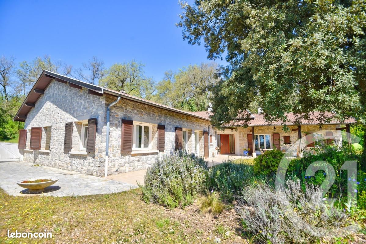 Maison 7 pièces 187 m² · à Saint-Lattier · 187 m² · 395 000 €