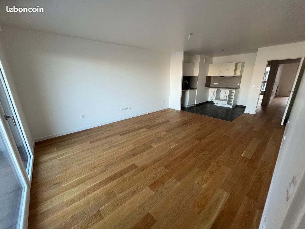 Appartement 4 pièces 80 m² · à Clichy · 80 m² · 1 835 €/mois