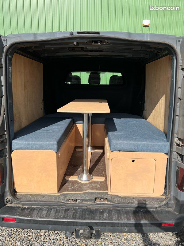 Kit aménagement cabine approfondie L2H1 Équipement caravaning - Main Image