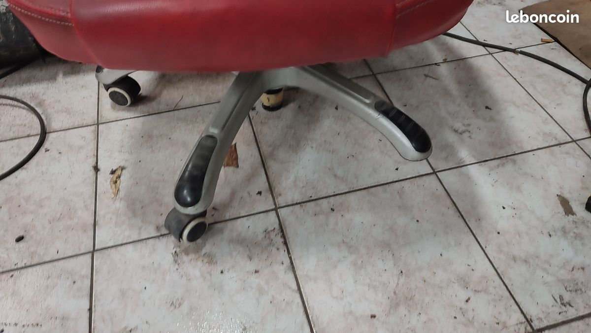 Facom fauteuil bureau au couleurs du Portugal (image 2)