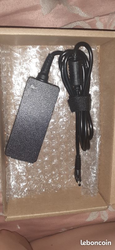 Chargeur pc (image 1)