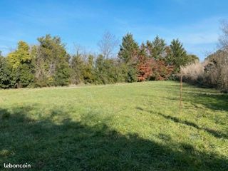 Terrain 300 m² Noves