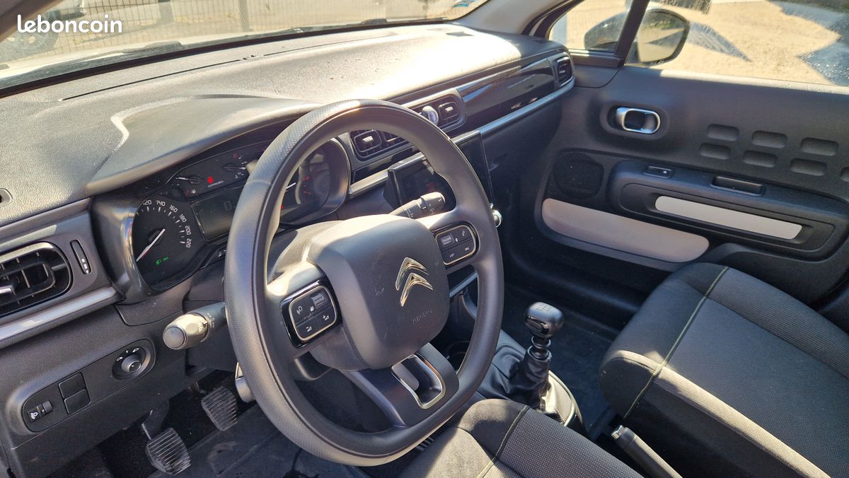 Citroen C3 société 100 cv 2021 71000 km GPS Propre 6658 euros HT (image 3)