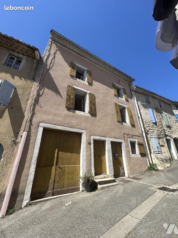 Maison 99 m² · à Rochemaure · 99 m² · 121 500 €