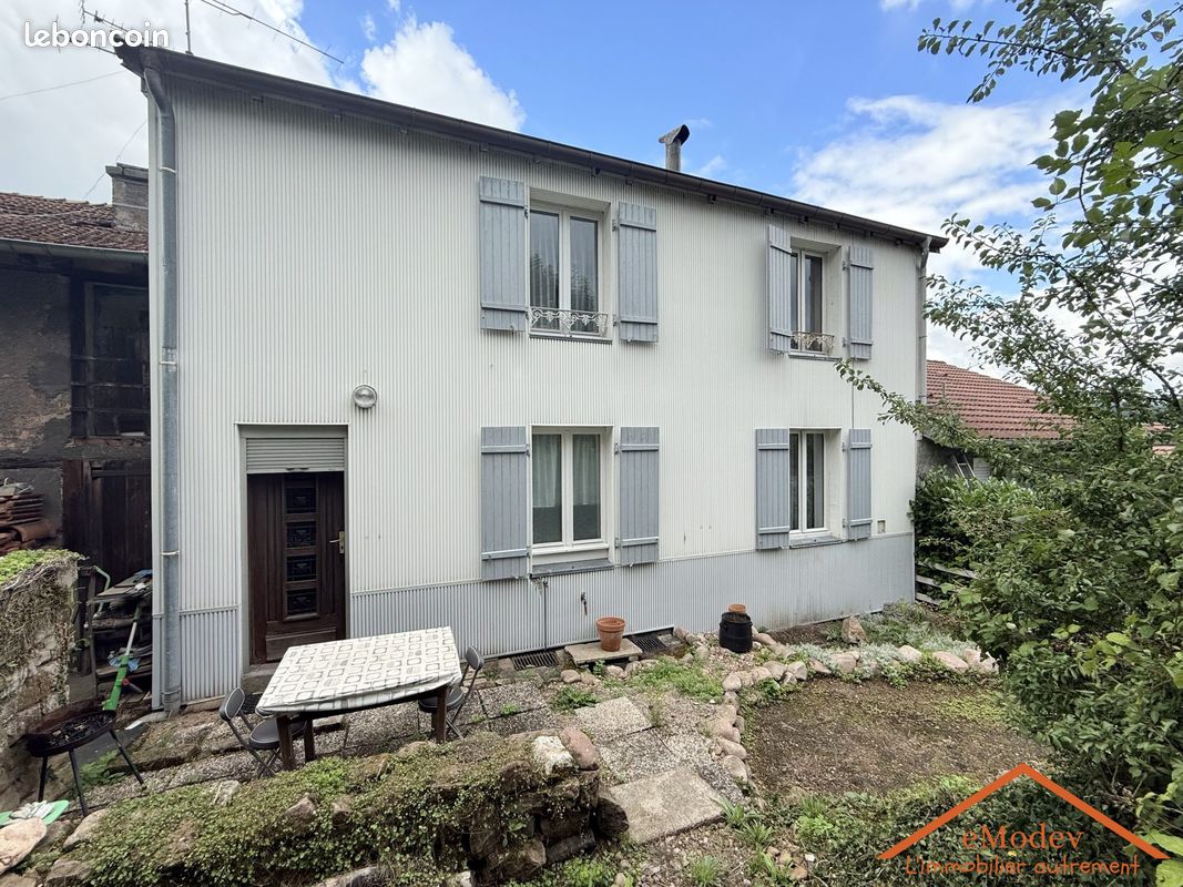 Maison 4 pièces 140 m² · à Arches · 140 m² · 105 000 €