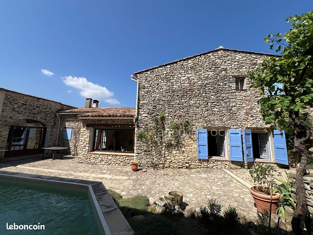Maison 5 pièces 150 m² · à Saint-Martin-de-Castillon · 150 m² · 340 000 €
