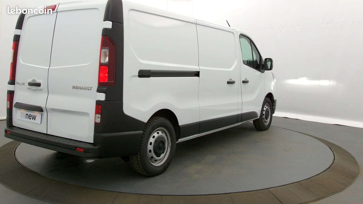 Renault trafic fgn l2h1 3000 kg blue dci 130 (image 13)