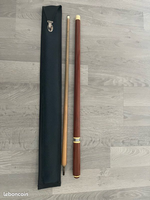 Support Pour 10 Queues De Billard SanBouSi - Rangement Sol Marron - Pour Maison Ou Club