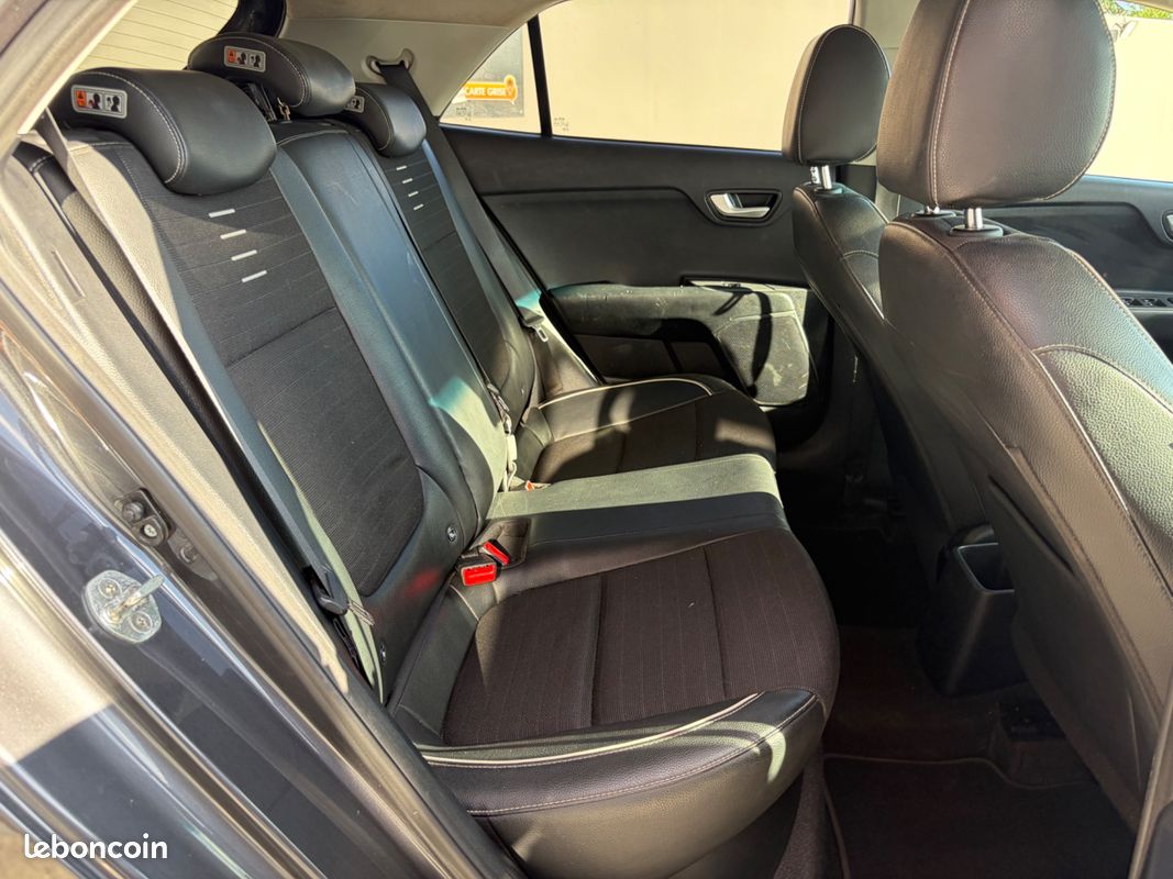 Kia rio 1.0 t-gdi 120 ch gt-line + camera/radar de recul (image 25)