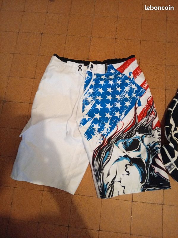 Short de bain (image 2)