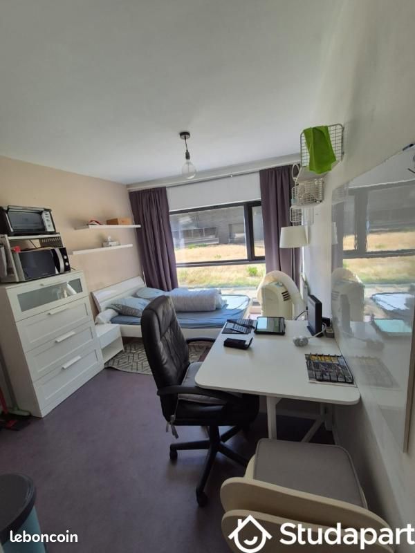 Appartement 1 pièce 17 m² · à Lille · 17 m² · 545 €