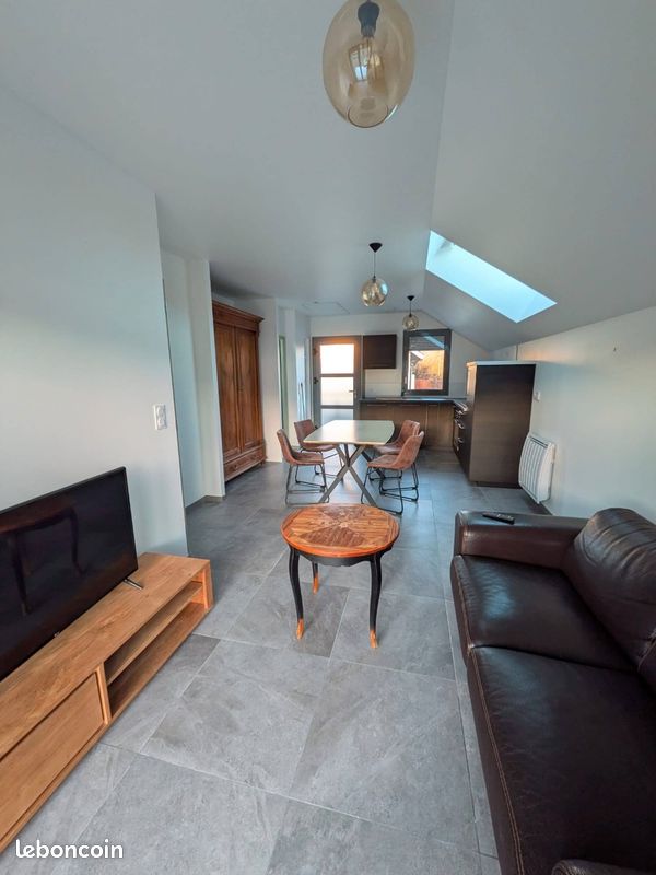 Appartement 2 pièces 45 m² · à Annecy · 45 m² · 1 050 €