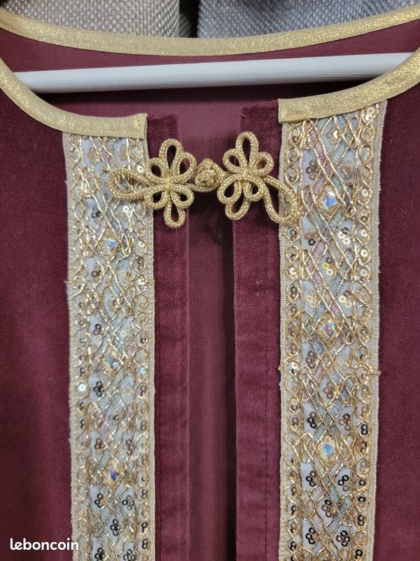 Ensemble médiéval cape et coiffe (image 1)