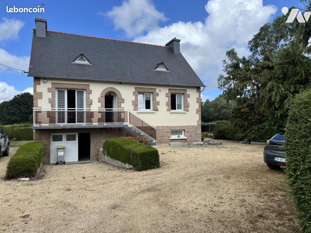 Maison 100 m² · à Ploumagoar · 100 m² · 396 320 €