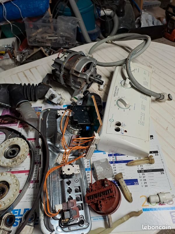 Pièces pour machine à laver Electrolux aw 825 t (image 3)