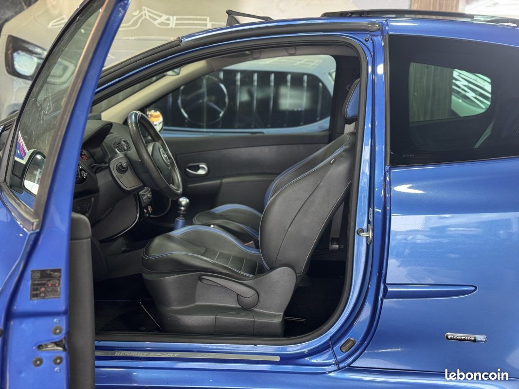 RENAULT CLIO III RENAULT SPORT Gordini RS CUP 2.0 16V 2011 (image 15)