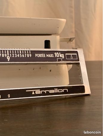 Ancienne balance vintage Terraillon pèse bébé blanche - Électroménager
