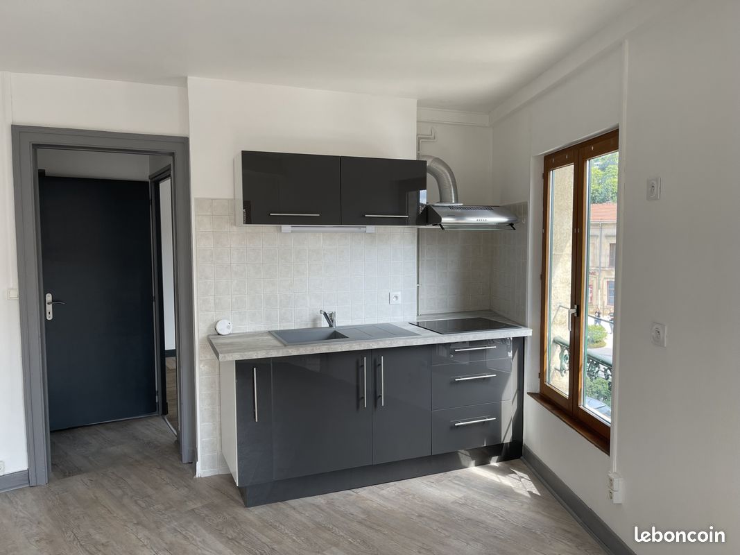 Appartement 3 pièces 58 m² · à Bar-le-Duc · 58 m² · 470 €