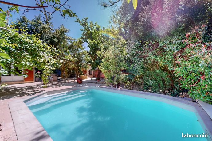 Maison 6 pièces 182 m²