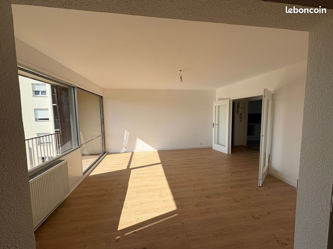 Appartement 5 pièces 92 m² · à Mulhouse · 92 m² · 124 000 €