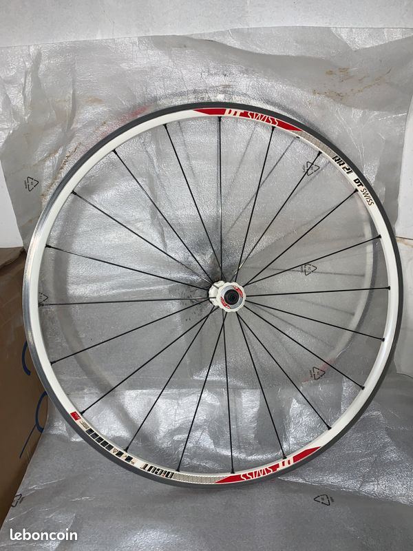 Roues DT Swiss Dicut RR21 (image 5)