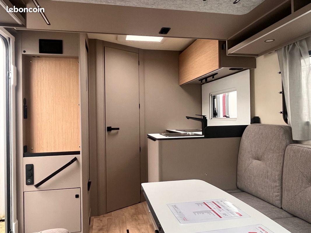 Camping Car Profilé BURSTNER CAMPEO TD 590 - Grand Salon (image 3)