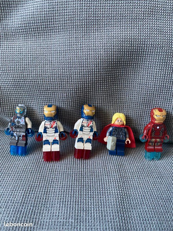 Boîte Lego #76083 Tour des Avengers (image 2)