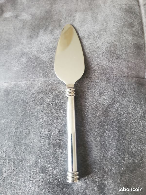 PELLE A GATEAU A TARTE METAL ARGENTE ART DECO ORFEVRERIE D' ART