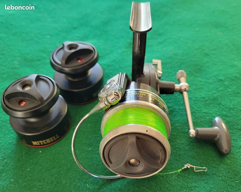Pièce Détachée Moulinet Mitchell 900 - Bail Wire Mount #82554 - NEUF NOS
