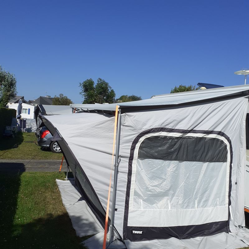 Store THULE de 3m pour caravane ou camping -car - Équipement caravaning