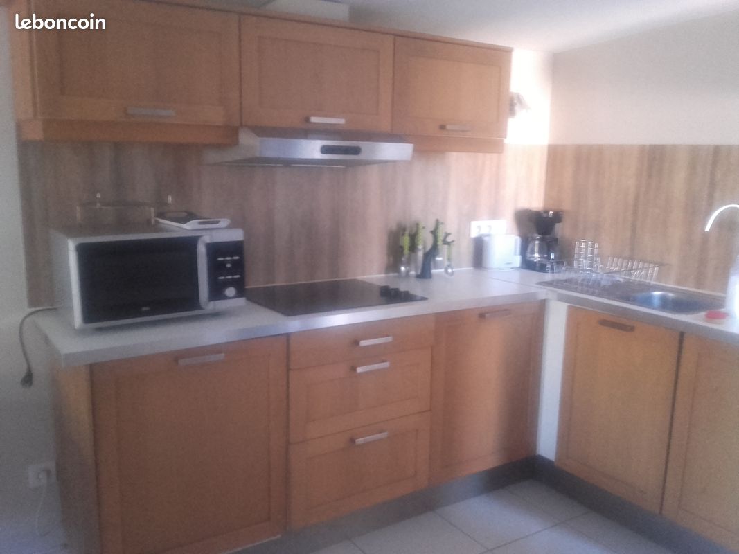 Appartement 1 pièce 30 m² · à Fenouillet · 30 m² · 600 €