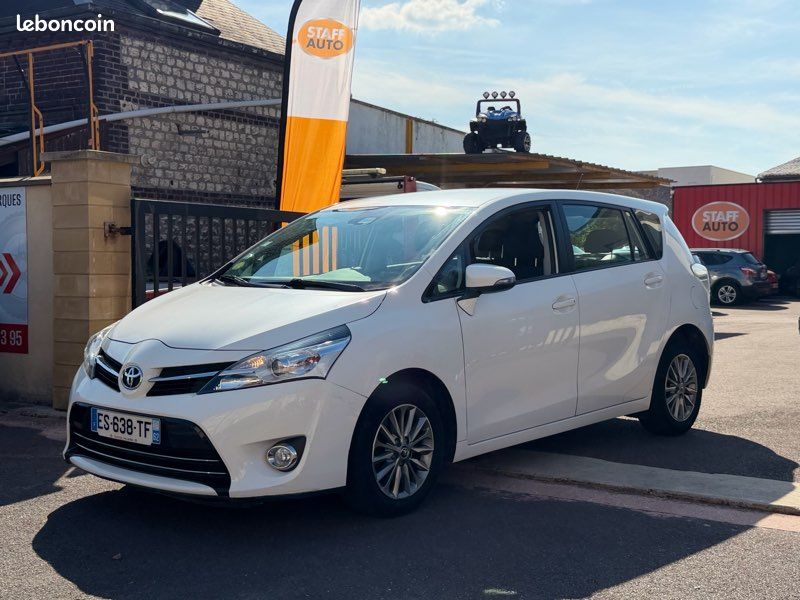 Toyota Verso Monospace 1.6 D-4D 112CV Phase 2 CT OK 162000KM garantie 6 mois (image 1)