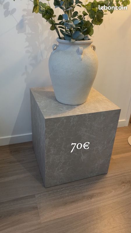 Table d’appoint (image 2)