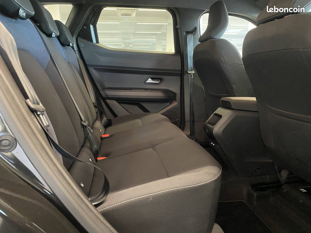 DACIA Duster TCe 130 4x2 Journey (image 40)
