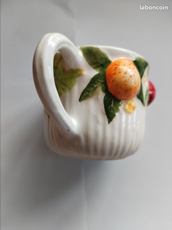 Tasse + soucoupe en barbotine (image 5)