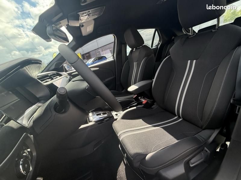 Opel Corsa 1.2 Turbo Hybrid 110ch GS e-DCT6 (image 10)