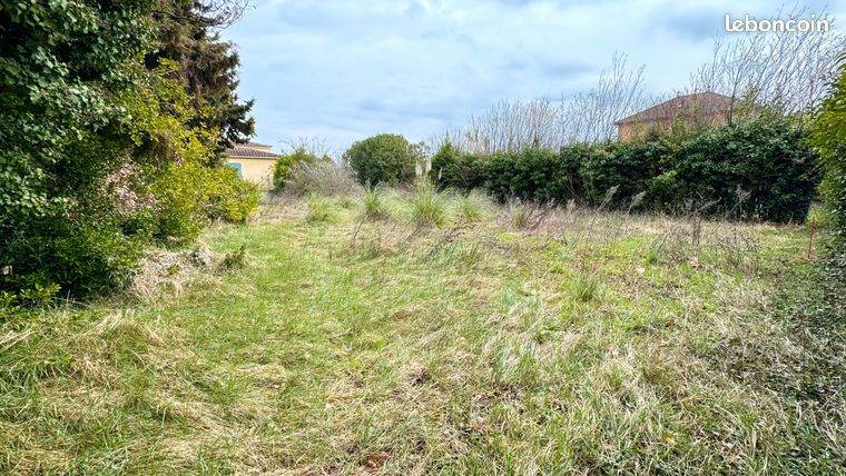 Terrain 591 m² ALTHEN DES PALUDS