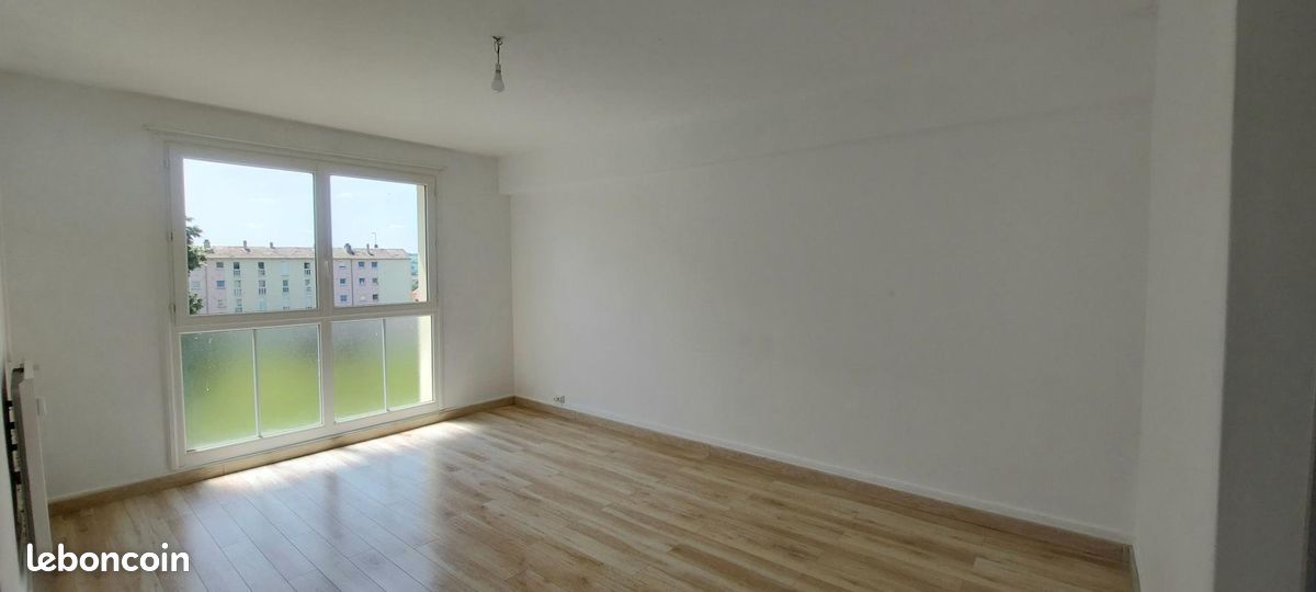 Appartement 3 pièces 51 m² · à Étampes-sur-Marne · 51 m² · 64 000 €