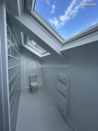 https://img.leboncoin.fr/api/v1/lbcpb1/images/1b/7f/f7/1b7ff73c241f64f0f82f69a6683a6ed76e8af1ac.jpg?rule=ad-image