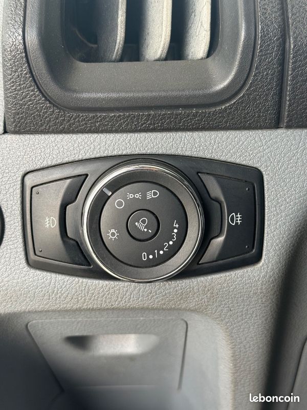 FORD TRANSIT 2.0tdci 130 9 places tva recuperable 2eme main (image 16)