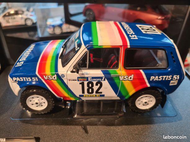 Lada Niva Poch  Paris Dakar  N°4 1/43 – Etoile Auto49